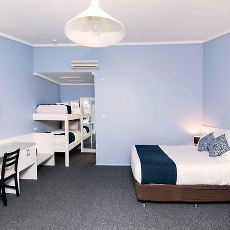 Bay Hotel Motel Bonnells Bay Экстерьер фото