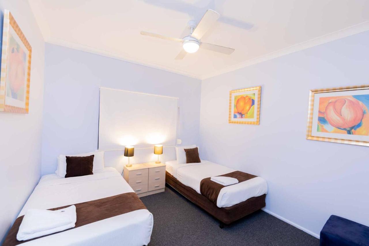 Bay Hotel Motel Bonnells Bay Экстерьер фото