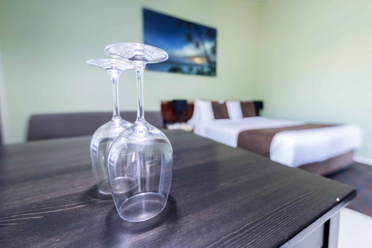 Bay Hotel Motel Bonnells Bay Экстерьер фото